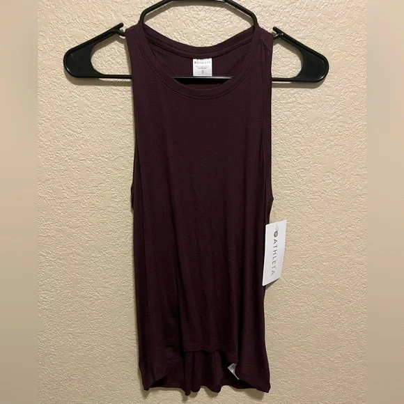 NWT Athleta Ease in Rib Tank Top - Rich Burgundy - Picture 1 of 4